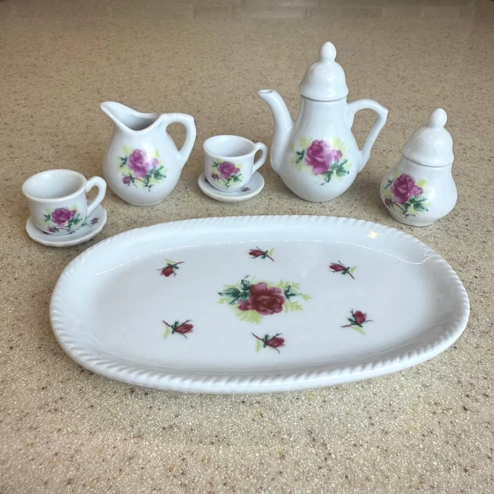 Royal Norfolk vintage royal
